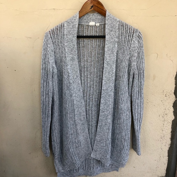 SOLD ‼️ Gap Cardigan - Picture 1 of 5